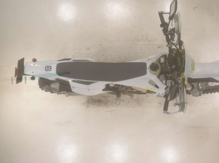 Мотоцикл Husqvarna FE350 с пробегом 15573 km с пробегом 15573 km