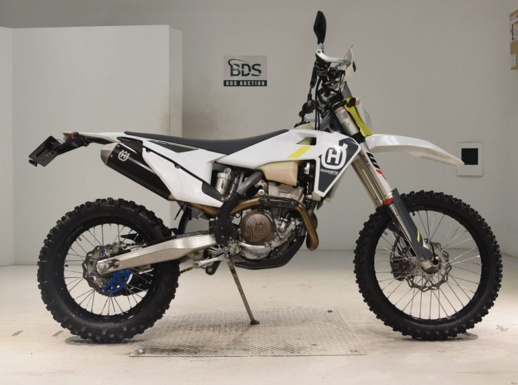 Мотоцикл Husqvarna FE350 с пробегом 15573 km с пробегом 15573 km