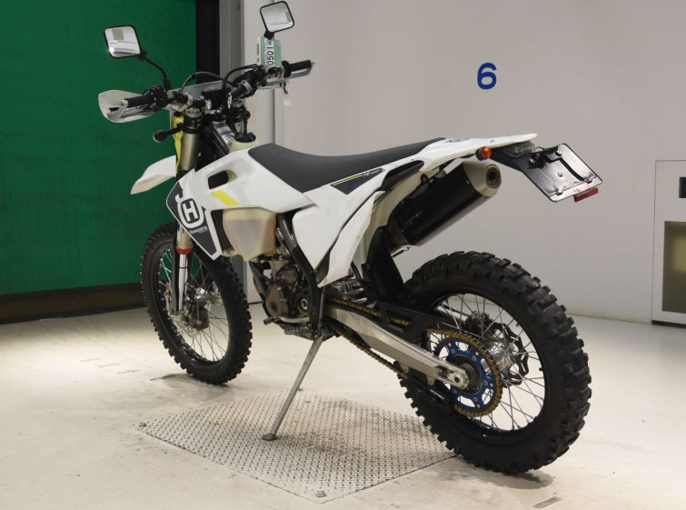 Мотоцикл Husqvarna FE350 с пробегом 15573 km с пробегом 15573 km