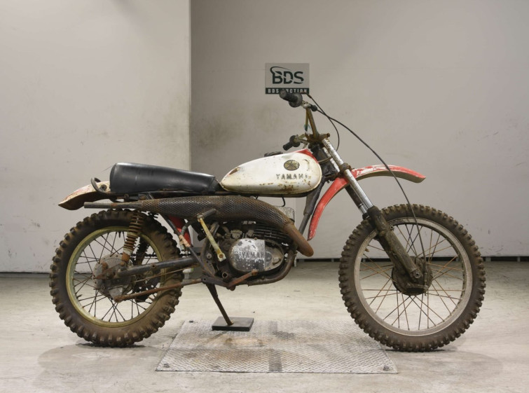 Мотоцикл Yamaha DT1