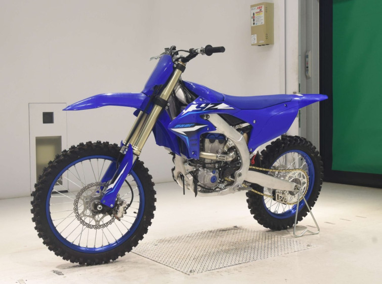 Мотоцикл Yamaha