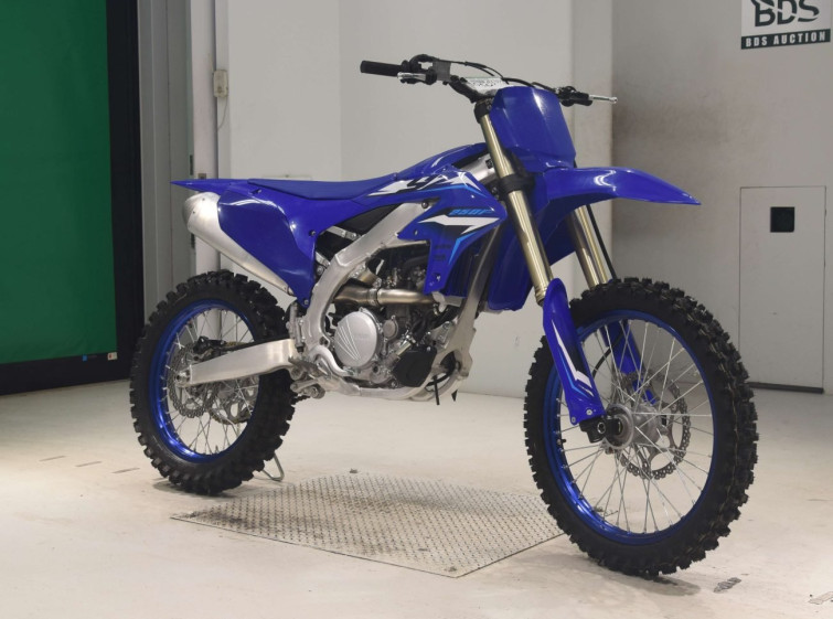 Мотоцикл Yamaha