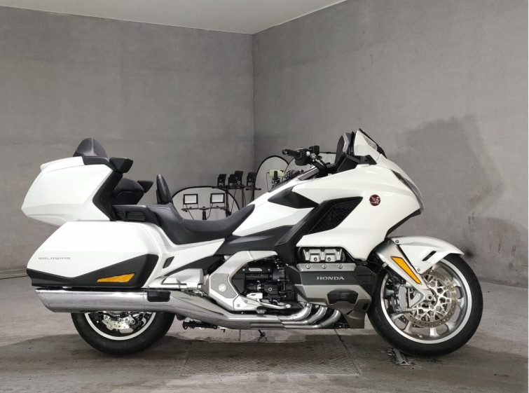Мотоцикл Honda GL1800 TOUR D с пробегом 1145 km