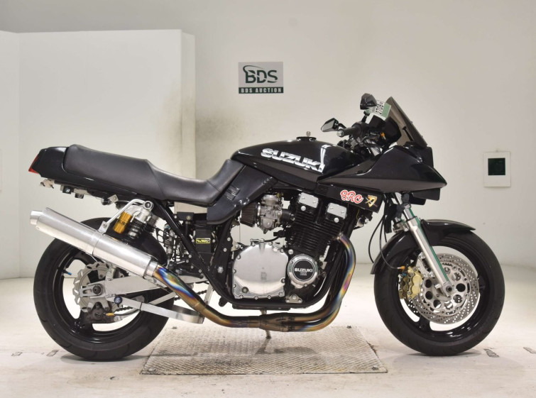 Мотоцикл Suzuki GSX1100S KATANA з пробігом 33728 km