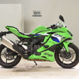 Мотоцикл Kawasaki ZX-4RR с пробегом 1922 km