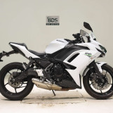 Мотоцикл Kawasaki NINJA650 с пробегом 4930 km