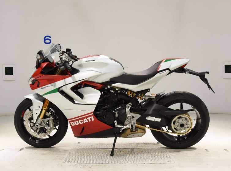 Мотоцикл Ducati SS950S