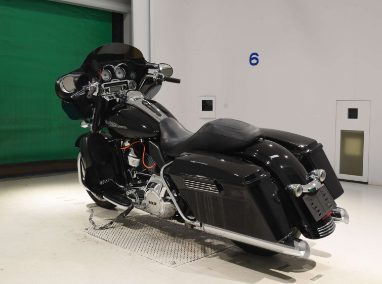 Мотоцикл HD SREET GLIDE FLHX1690