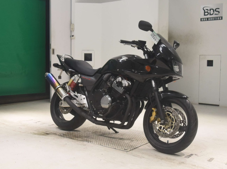 Мотоцикл Honda CB400SFV BOLDOR с пробегом 65037 km с пробегом 65037 km