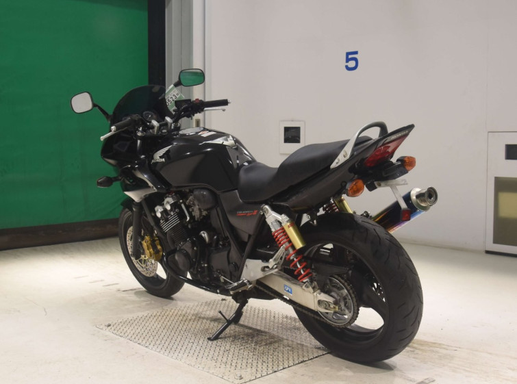 Мотоцикл Honda CB400SFV BOLDOR с пробегом 65037 km с пробегом 65037 km