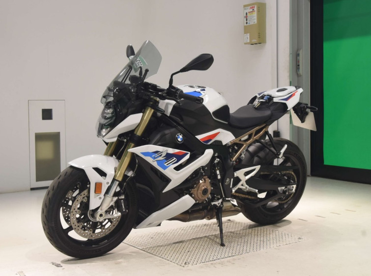 Мотоцикл BMW s1000r m package с пробегом 19840 km с пробегом 19840 km