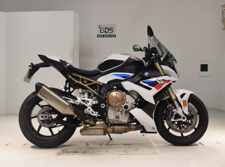 Мотоцикл BMW s1000r m package с пробегом 19840 km с пробегом 19840 km
