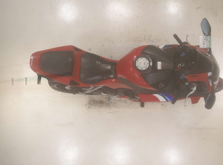 Мотоцикл Honda CBR600RR с пробегом 69144 km с пробегом 69144 km