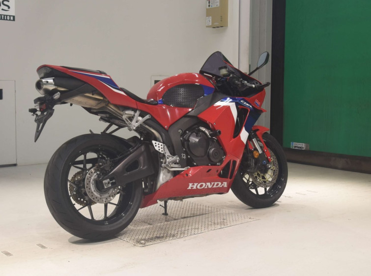 Мотоцикл Honda CBR600RR с пробегом 69144 km с пробегом 69144 km