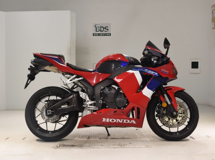 Мотоцикл Honda CBR600RR с пробегом 69144 km с пробегом 69144 km