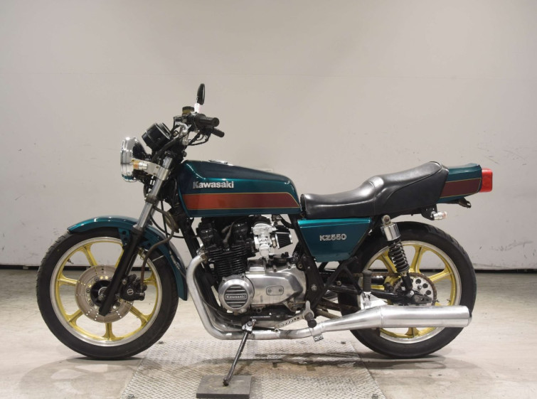 Мотоцикл Kawasaki Z550FX з пробігом 27723 km