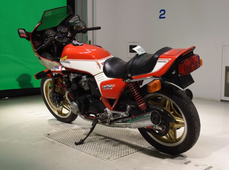 Мотоцикл Honda CB750SF BOLDOR з пробігом 5515 km з пробігом 5515 km