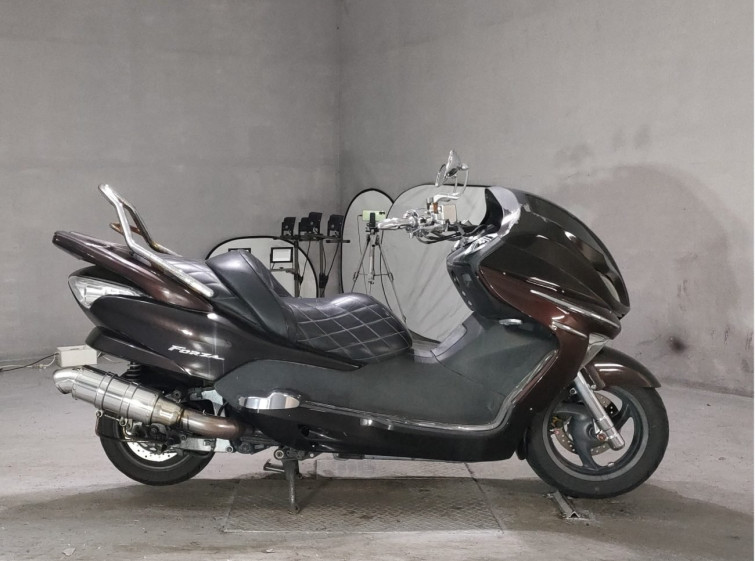 Мотоцикл Honda FORZA Z с пробегом 17510 km