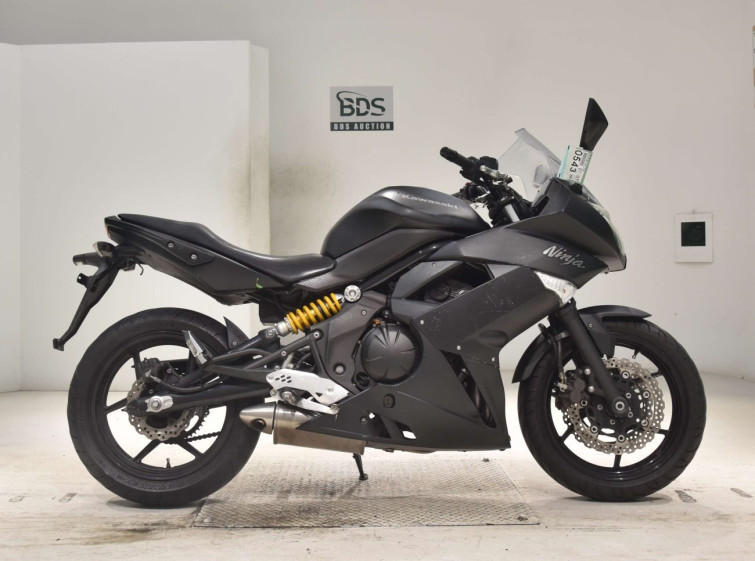 Мотоцикл Kawasaki NINJA400 з пробігом 18341 km з пробігом 18341 km