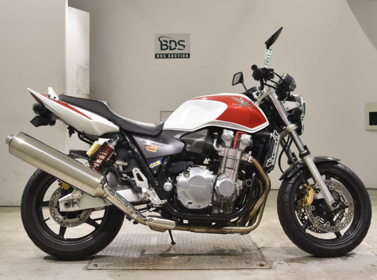 Мотоцикл Honda CB1300SF з пробігом 60927 km