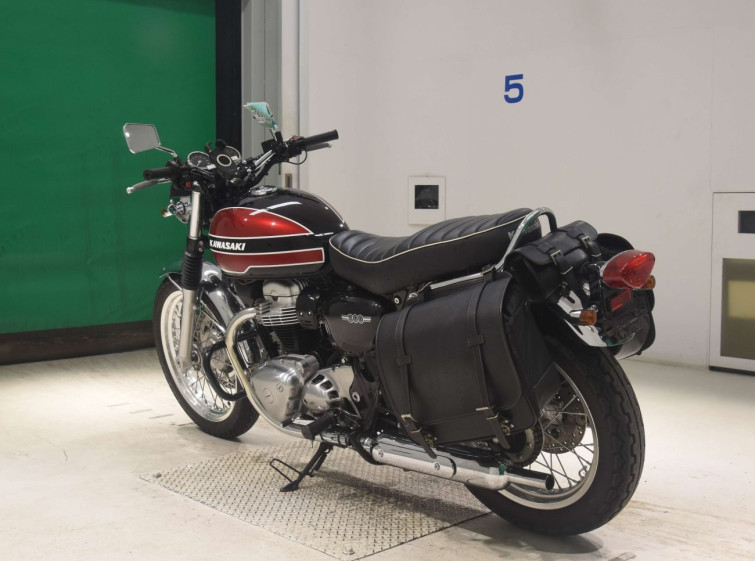 Мотоцикл Kawasaki W800 с пробегом 34650 km с пробегом 34650 km
