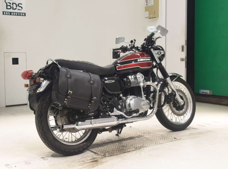 Мотоцикл Kawasaki W800 с пробегом 34650 km с пробегом 34650 km