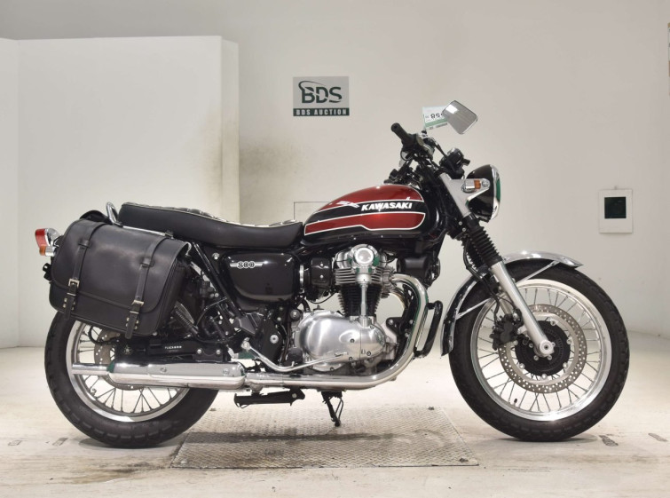 Мотоцикл Kawasaki W800 с пробегом 34650 km с пробегом 34650 km