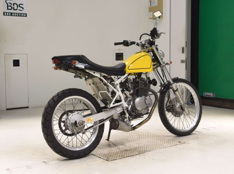 Мотоцикл Suzuki DJEBEL200 с пробегом 17178 km с пробегом 17178 km