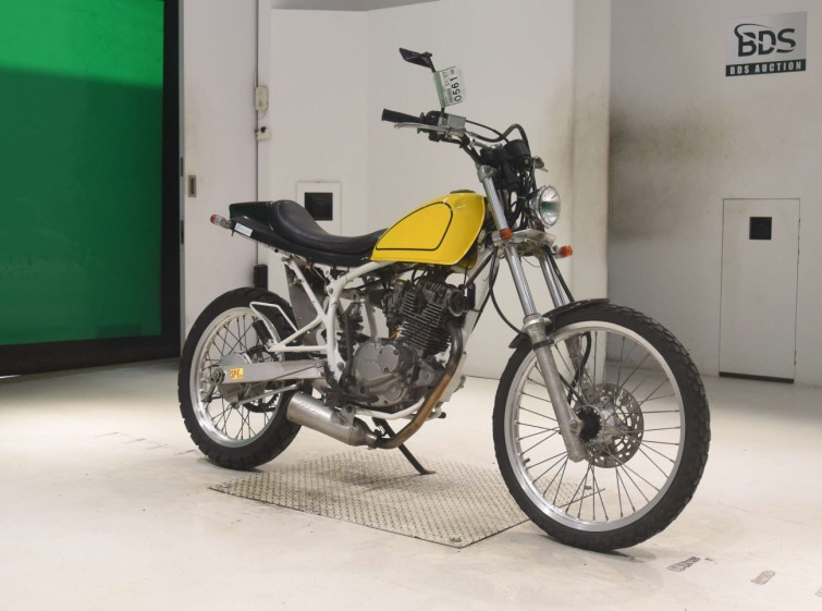 Мотоцикл Suzuki DJEBEL200 с пробегом 17178 km с пробегом 17178 km