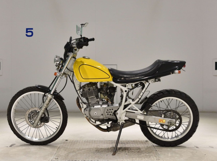 Мотоцикл Suzuki DJEBEL200 с пробегом 17178 km с пробегом 17178 km