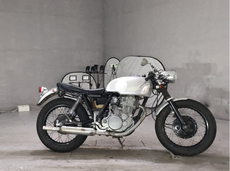 Мотоцикл Yamaha SR400 з пробігом 12614 km