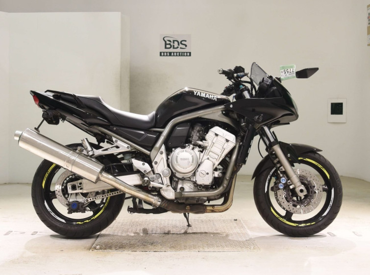 Мотоцикл Yamaha FZS1000 FAZER с пробегом 37296 m