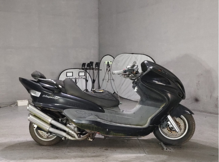 Мотоцикл Yamaha MAJESTY 250C