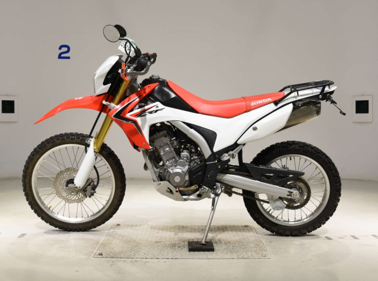Мотоцикл Honda CRF250 з пробігом 7917 km з пробігом 7917 km