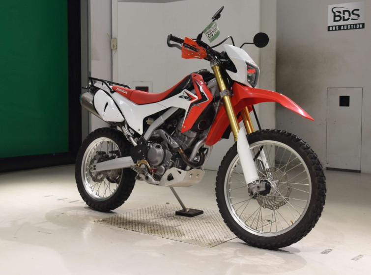 Мотоцикл Honda CRF250 з пробігом 7917 km з пробігом 7917 km