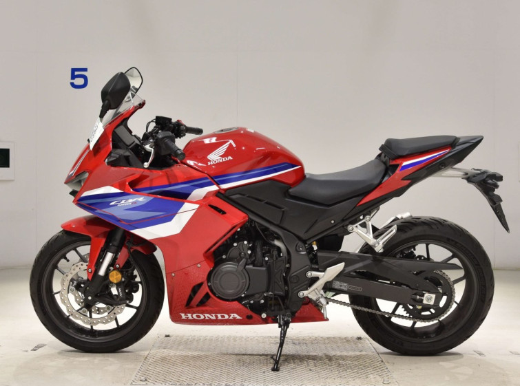 Мотоцикл Honda CBR400R-3 с пробегом 2247 km с пробегом 2247 km