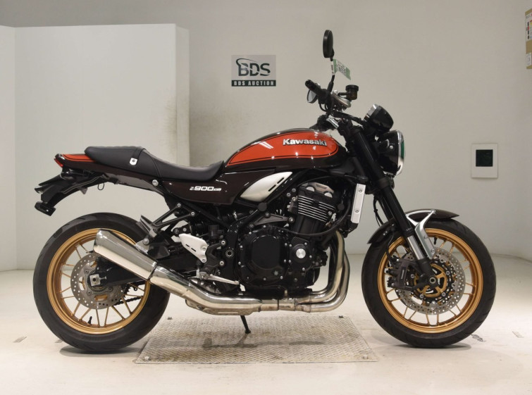 Мотоцикл Kawasaki Z900RS з пробігом 16712 km