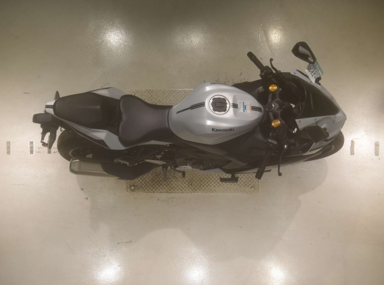 Мотоцикл Kawasaki ZX-4R SE с пробегом 6416 km с пробегом 6416 km