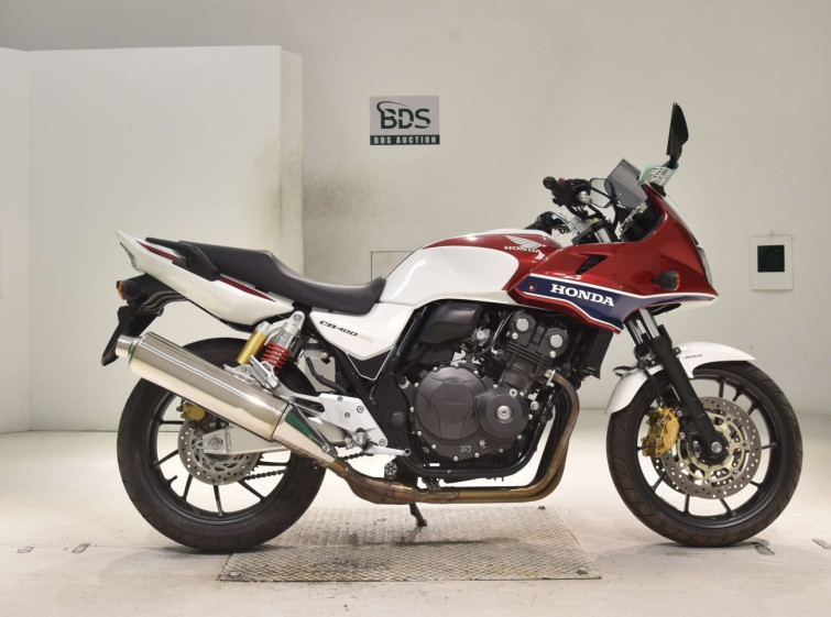Мотоцикл Honda CB400SFA BOLDOR с пробегом 5414 km