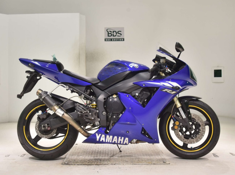 Мотоцикл Yamaha YZF-R1 с пробегом 36275 km