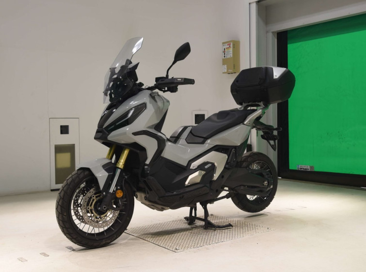Мотоцикл Honda X-ADV750-2 с пробегом 16107 km с пробегом 16107 km