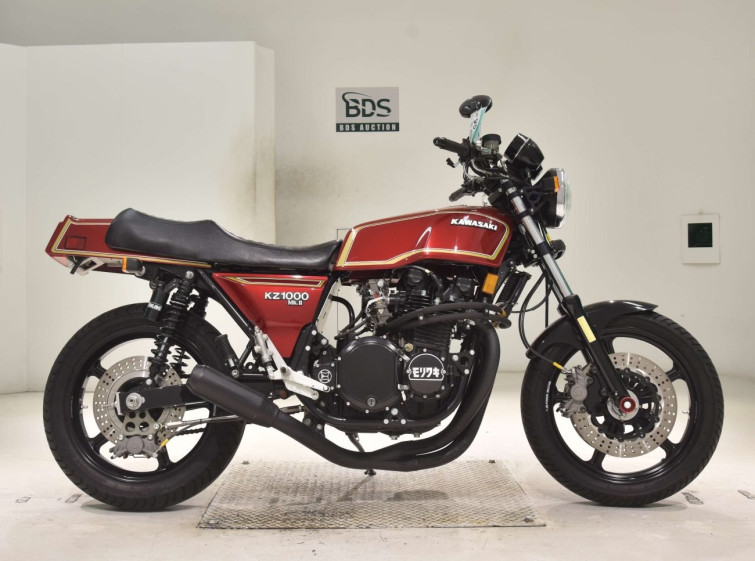 Мотоцикл Kawasaki Z1000MK2 з пробігом 2235 km
