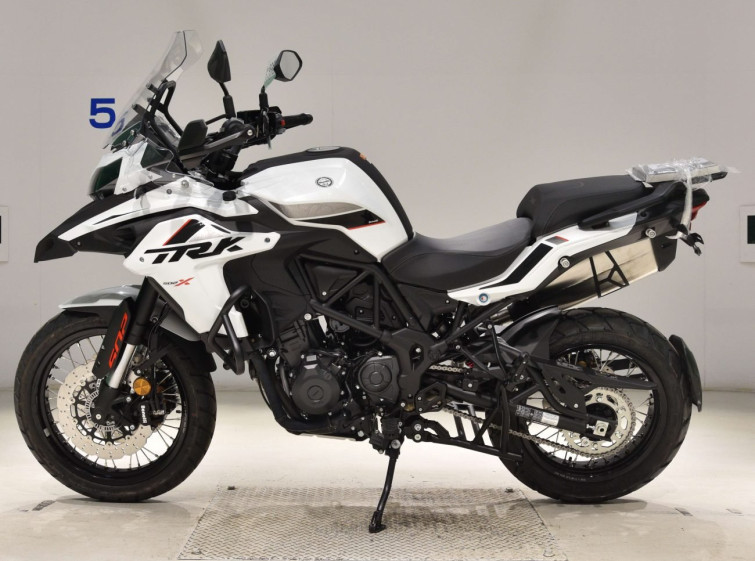 Мотоцикл Benelli с пробегом 2 km с пробегом 2 km