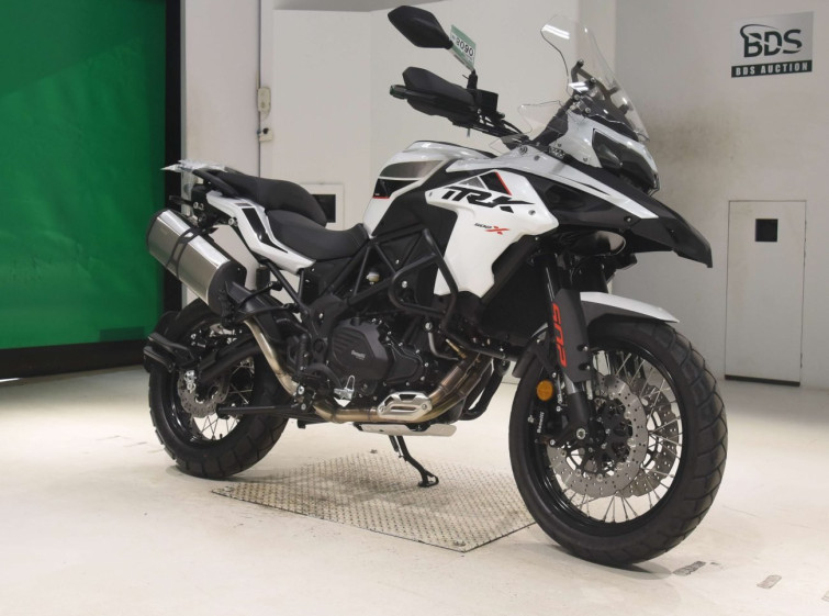 Мотоцикл Benelli с пробегом 2 km с пробегом 2 km