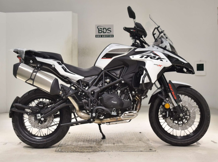 Мотоцикл Benelli с пробегом 2 km с пробегом 2 km