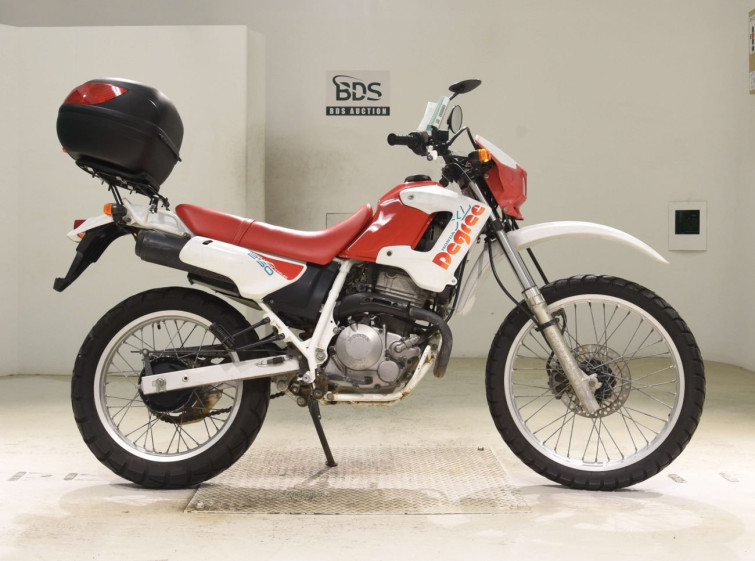 Мотоцикл Honda XL250 DEGREE с пробегом 2071 km