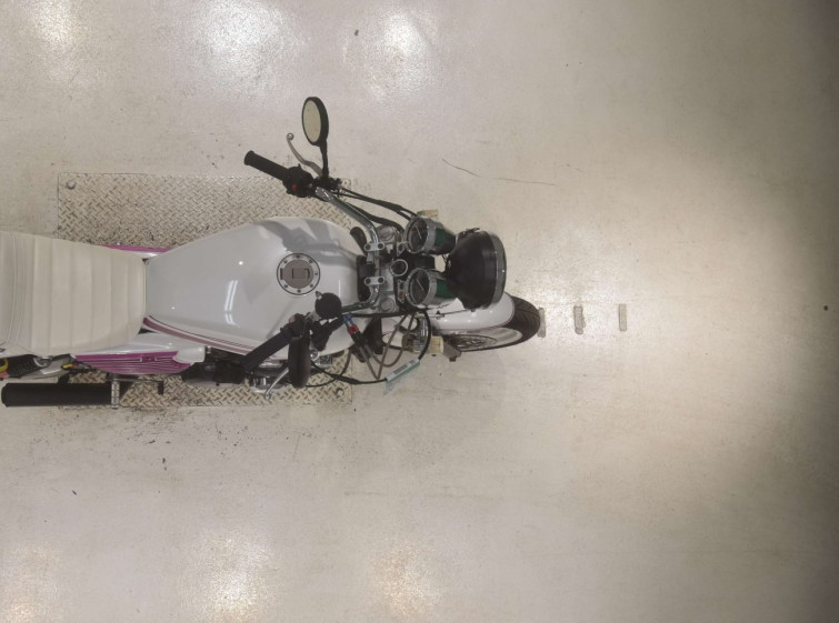 Мотоцикл Yamaha XJR400 с пробегом 42242 km с пробегом 42242 km