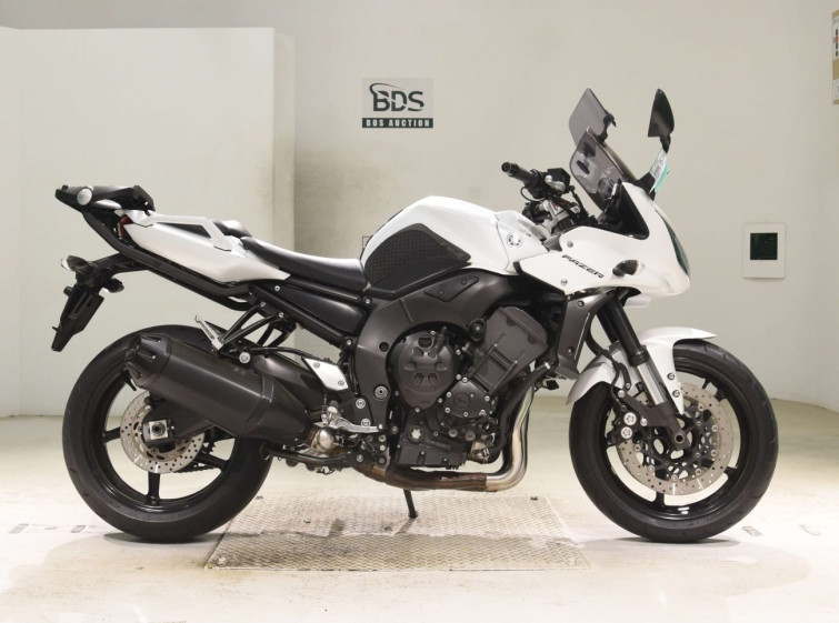 Мотоцикл Yamaha FZ1 FAZER з пробігом 28552 km