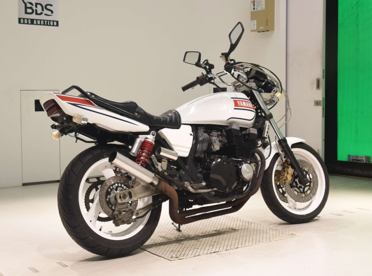 Мотоцикл Yamaha XJR400 с пробегом 27962 km с пробегом 27962 km