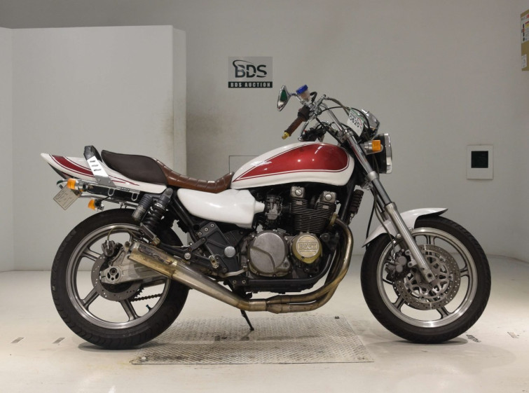 Мотоцикл Kawasaki ZEPHYR400 з пробігом 38562 km з пробігом 38562 km